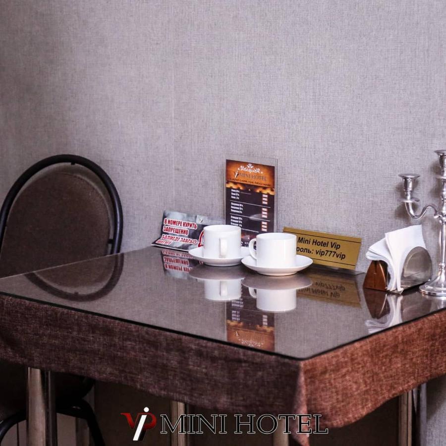Vip Mini Hotel Semey Exteriör bild