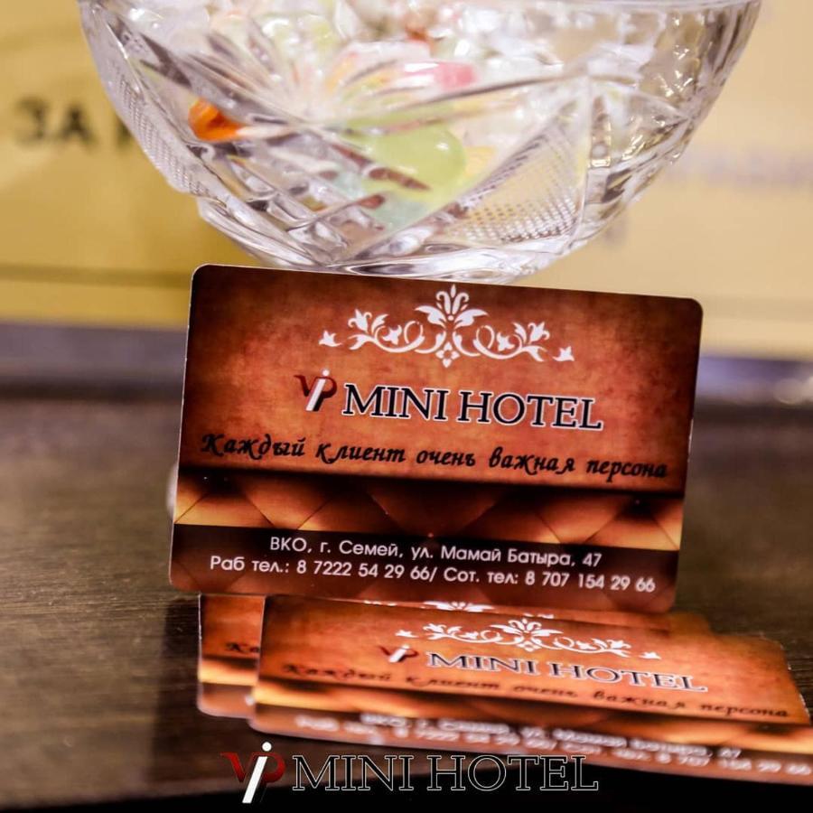 Vip Mini Hotel Semey Exteriör bild
